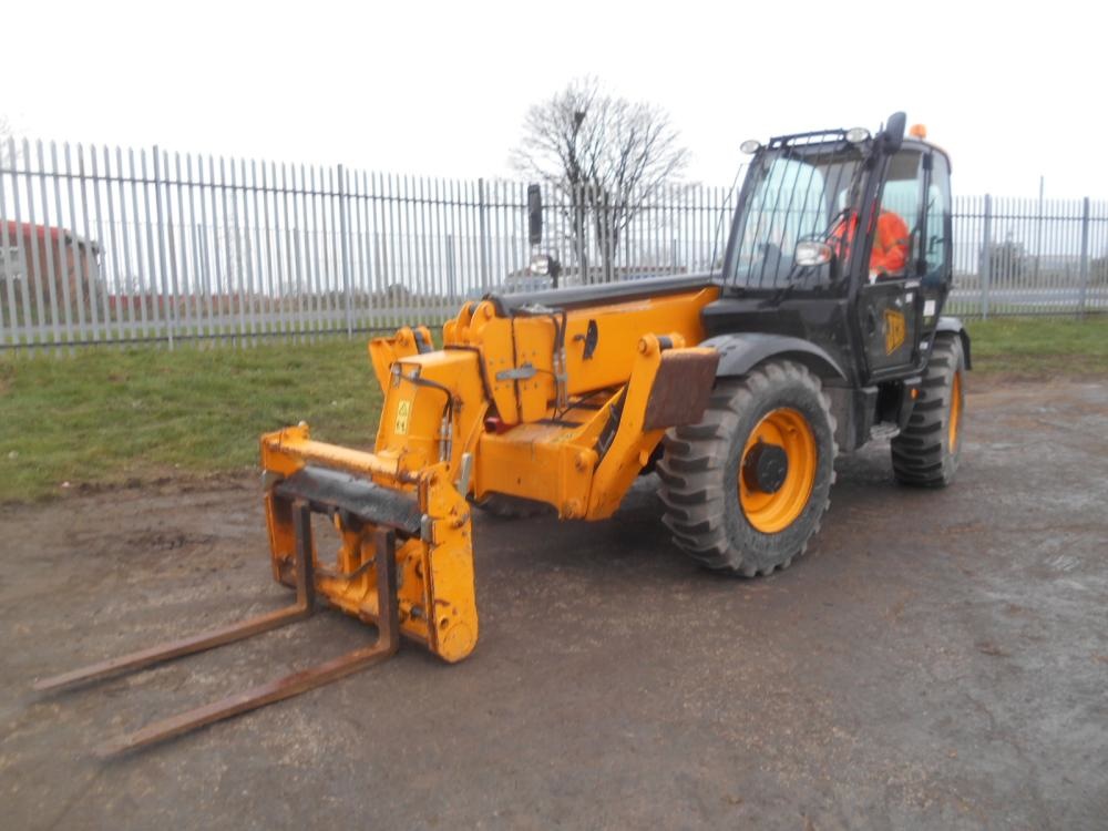 Экскаватор Caterpillar 308b